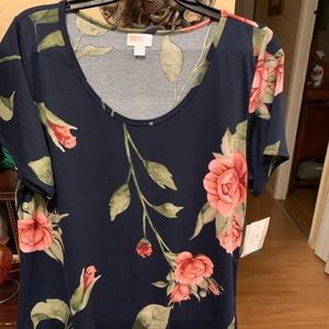 Lularoe Classic T NWT XL